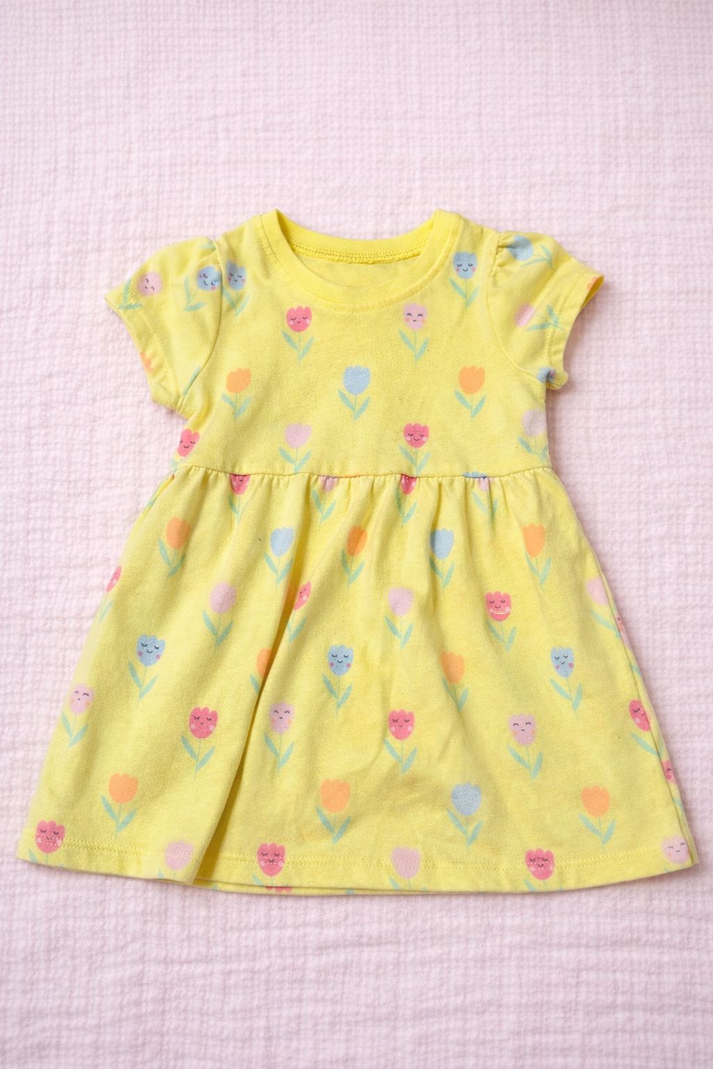 Vestido amarillo de 6-12 meses